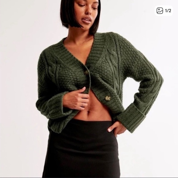 Abercrombie & Fitch Sweaters - Abercrombie Green Cable Knit Sweater
